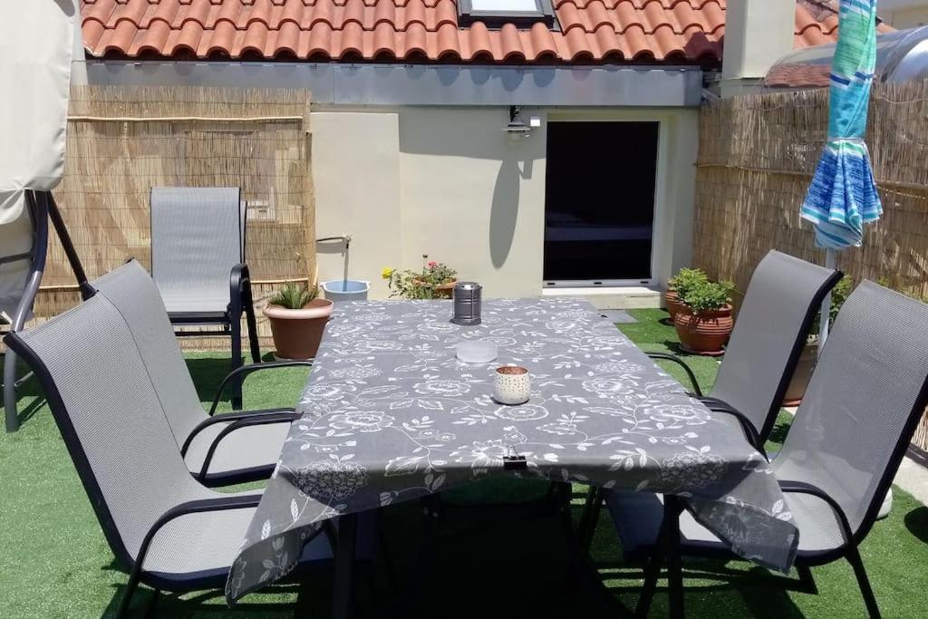 Cozy New Apartments Nea Chora خانيا المظهر الخارجي الصورة