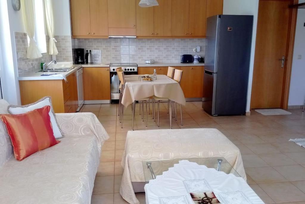 Cozy New Apartments Nea Chora خانيا المظهر الخارجي الصورة