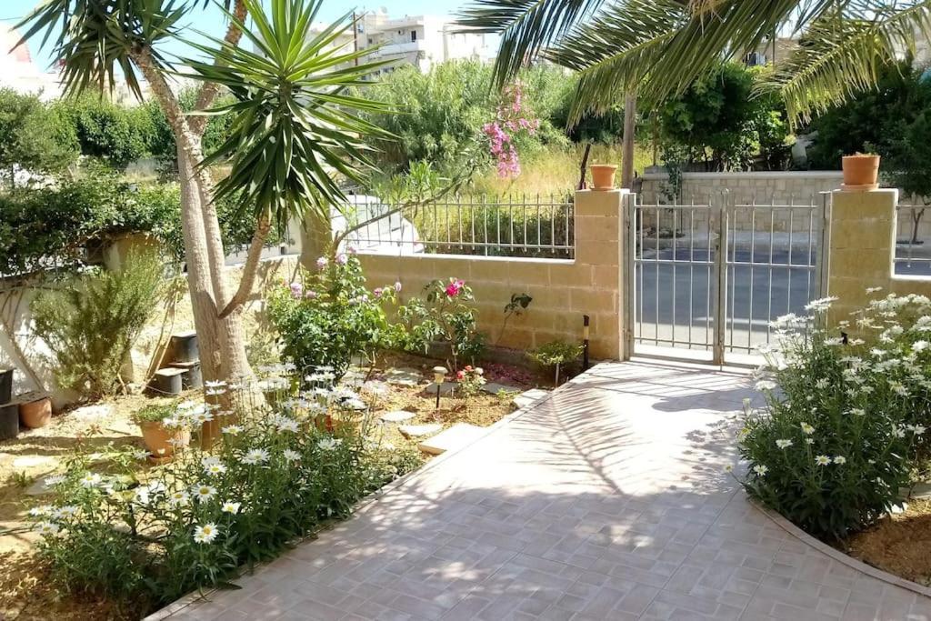Cozy New Apartments Nea Chora خانيا المظهر الخارجي الصورة